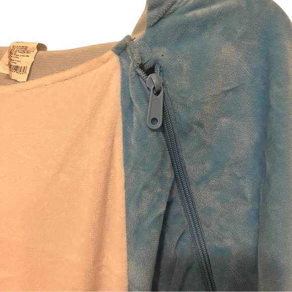 Adult Blue Shark Halloween Costume Jumpsuit - Picture 8 of 9